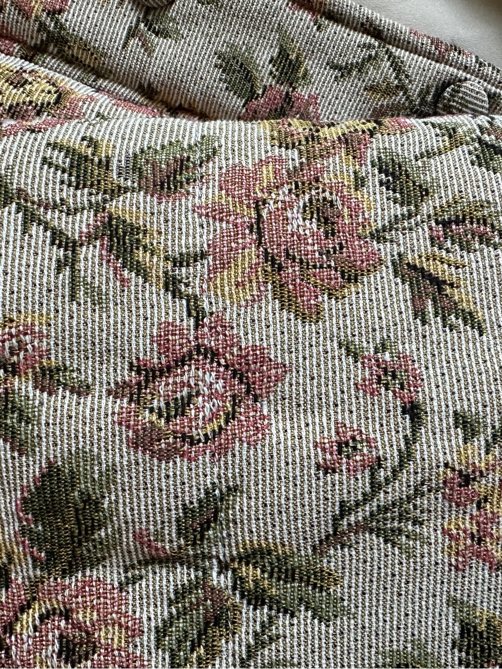 Floral Textured Stand-Collar Jacket in Beige and Rose - Picture 13 of 14